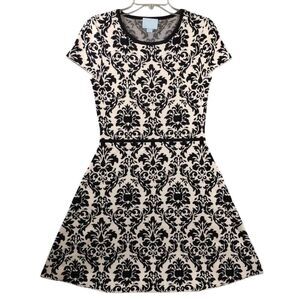 CeCe Sweater Dress Knit Damask‎ Black And White Pattern Size Small